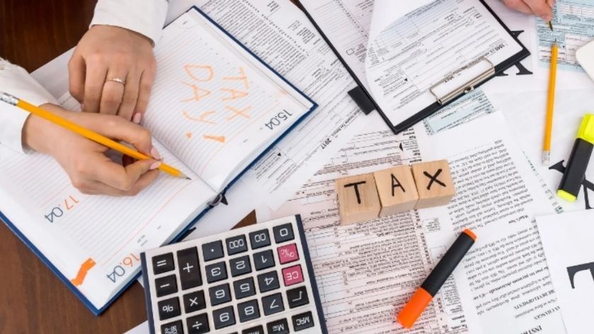 Thuế là gì? Hướng dẫn A–Z cho người mới, tránh bị phạt đáng tiếc Việc phân loại, nhận diện các loại thuế giúp cá nhân, doanh nghiệp hiểu rõ nghĩa vụ và tránh vi phạm pháp luật.