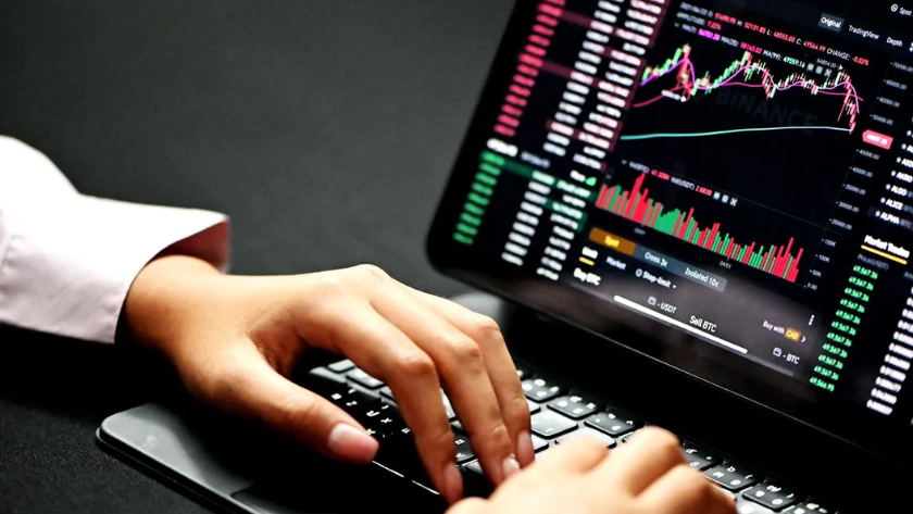 Bollinger Bands là gì? 3 nguyên lý trader cần nắm rõ Bollinger Bands là gì